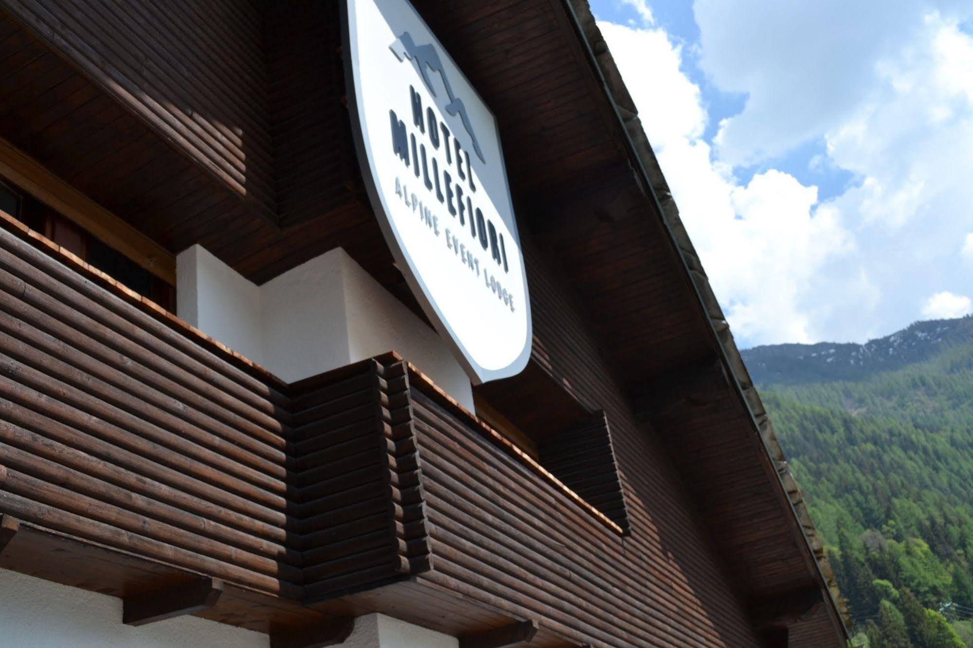 Hotell Millefiori- Alpine Event Lodge Valtournenche Dış mekan fotoğraf