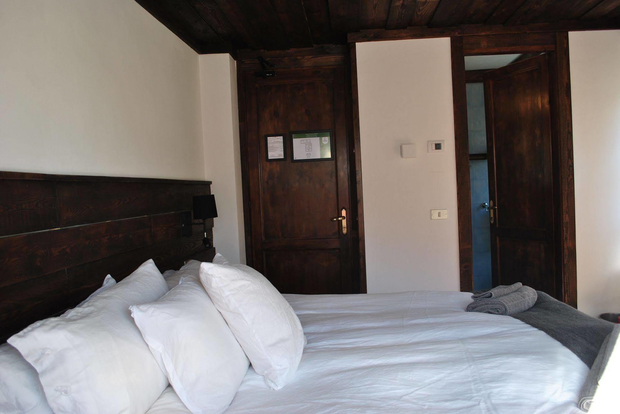 Hotell Millefiori- Alpine Event Lodge Valtournenche Dış mekan fotoğraf