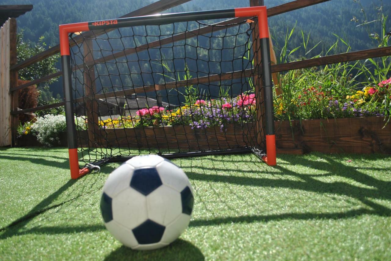 Hotell Millefiori- Alpine Event Lodge Valtournenche Dış mekan fotoğraf
